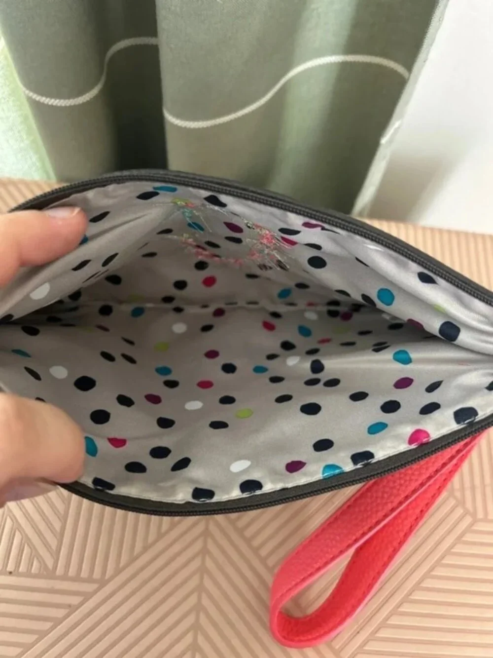 Thirty-one Wristlet bag embroidered with a floral “C”